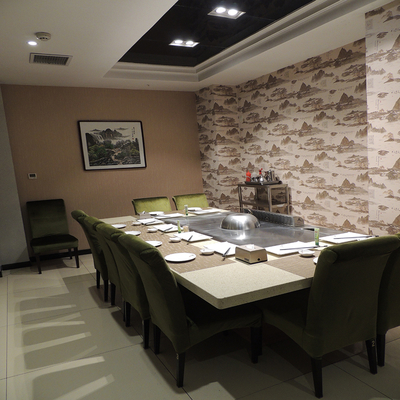 বাণিজ্যিক Teppanyaki গ্রিল টেবিল 20mm খাদ ইস্পাত 8000W